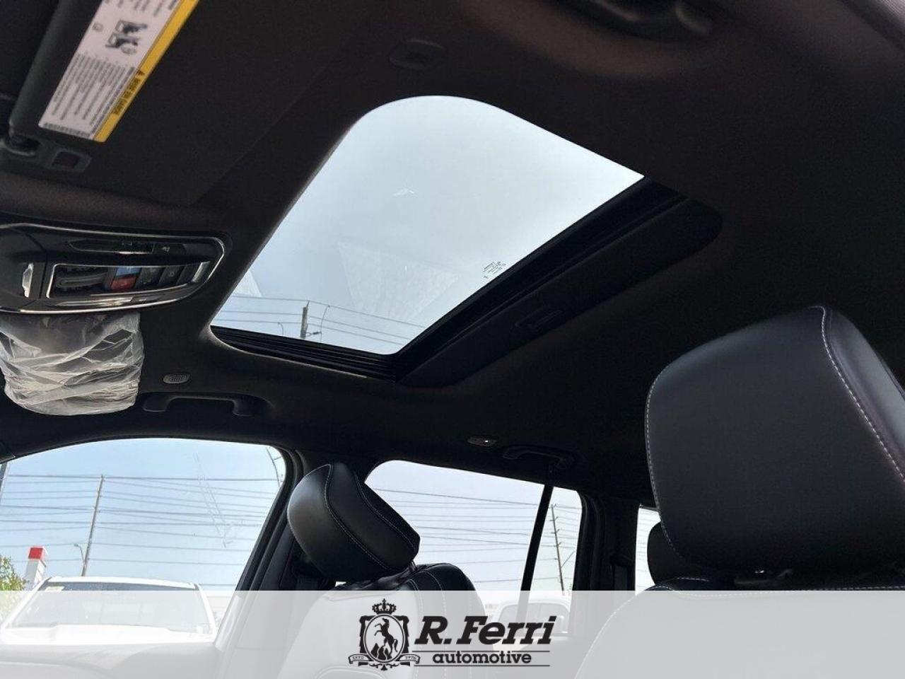 2025 Jeep Grand Cherokee Laredo 4dr 4x4 Photo