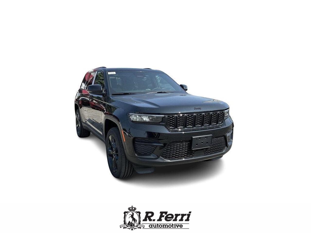 2025 Jeep Grand Cherokee Laredo 4dr 4x4 Photo