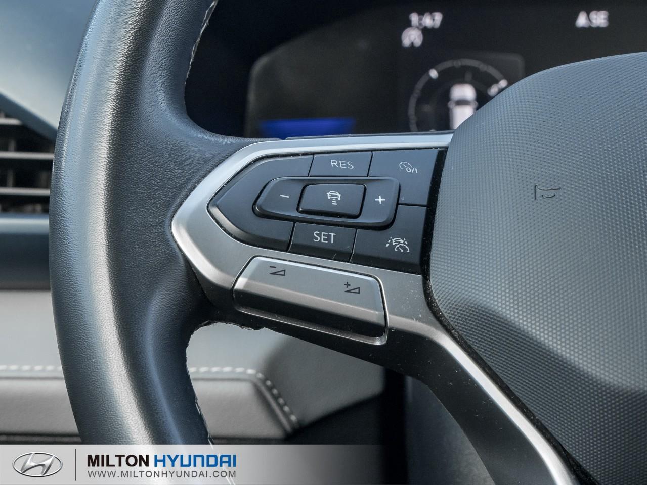 2024 Volkswagen Taos Comfortline 4dr Front-Wheel Drive Photo