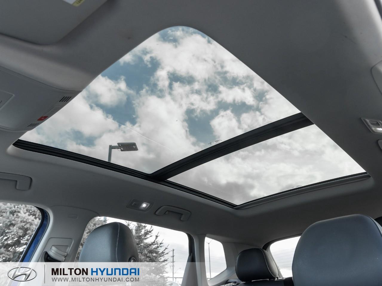 2024 Volkswagen Taos Comfortline 4dr Front-Wheel Drive Photo