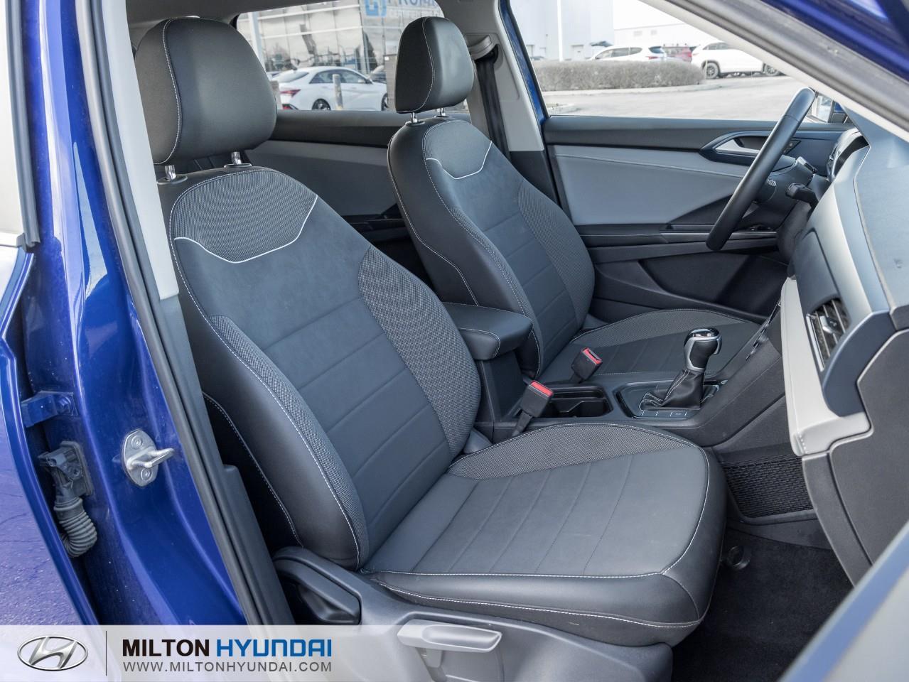 2024 Volkswagen Taos Comfortline 4dr Front-Wheel Drive Photo