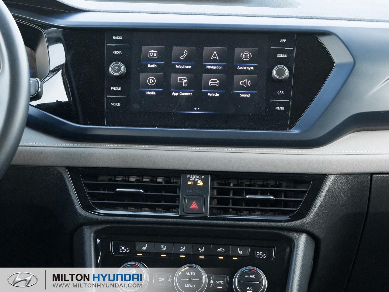 2024 Volkswagen Taos Comfortline 4dr Front-Wheel Drive Photo