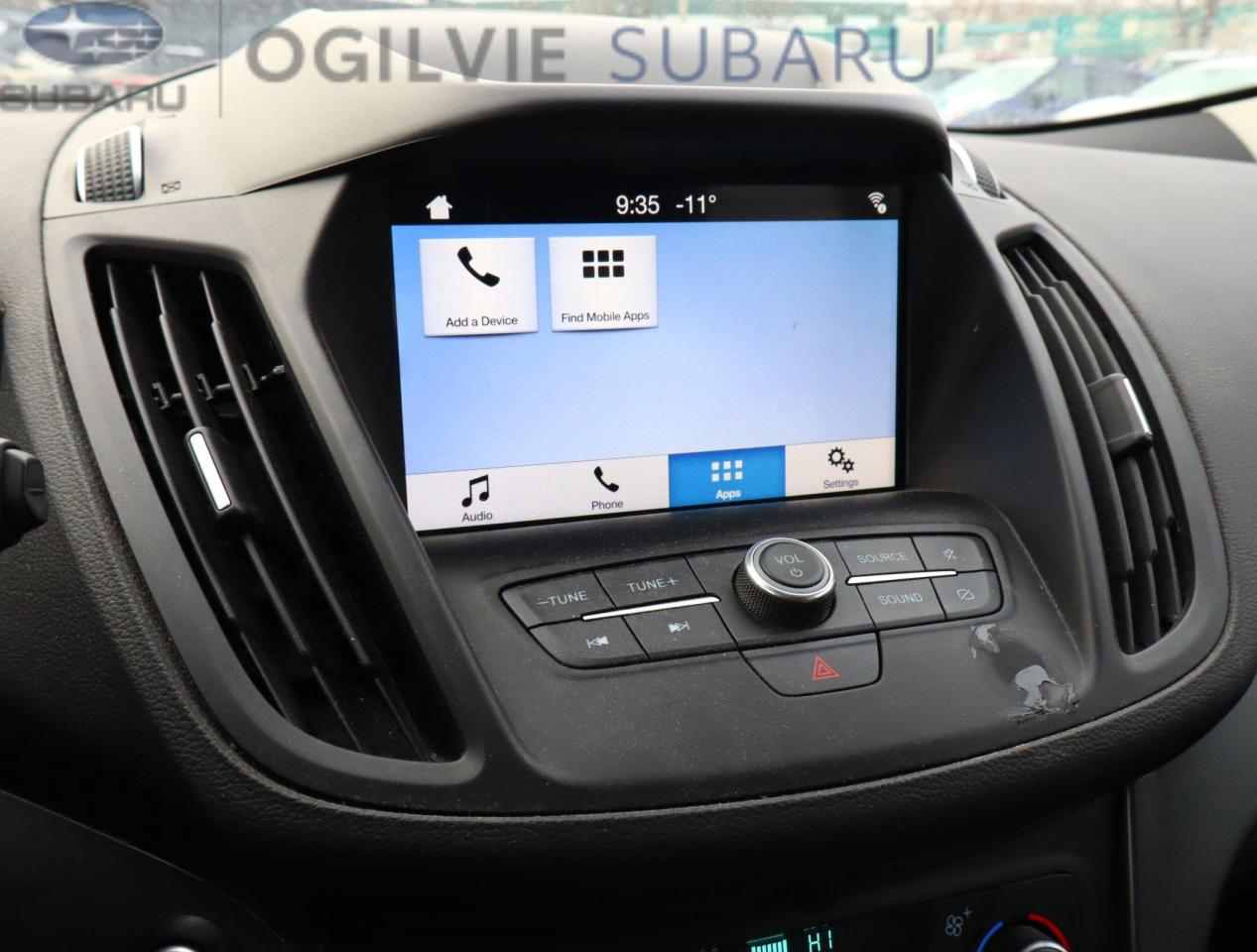 2019 Ford Escape SE 4dr Front-wheel Drive Photo