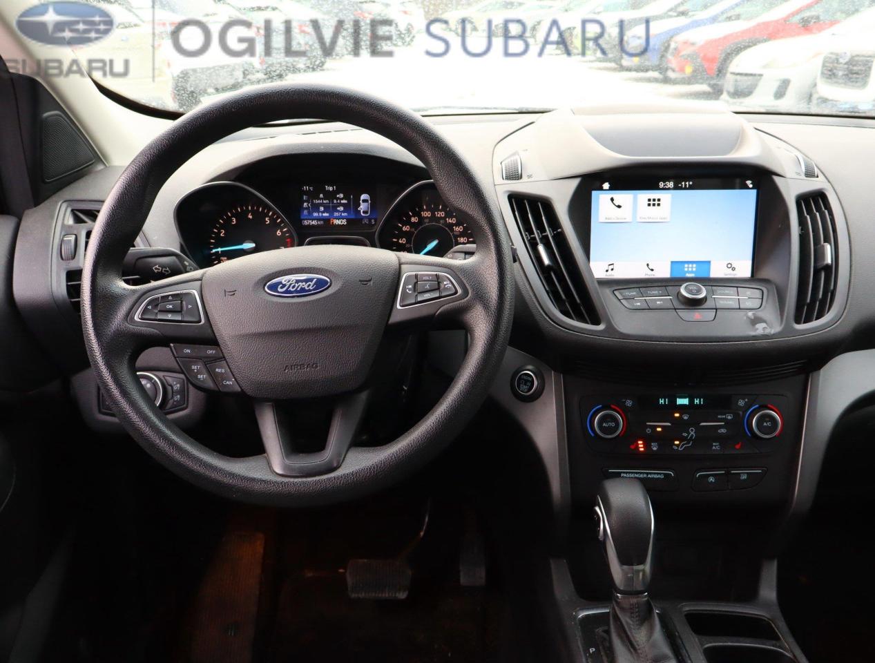 2019 Ford Escape SE 4dr Front-wheel Drive Photo