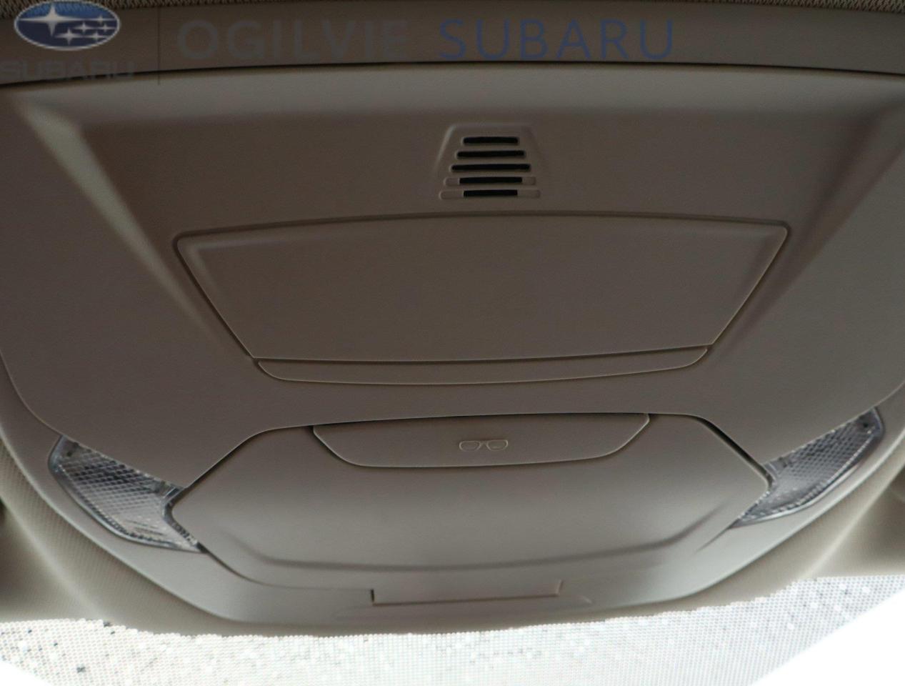 2019 Ford Escape SE 4dr Front-wheel Drive Photo