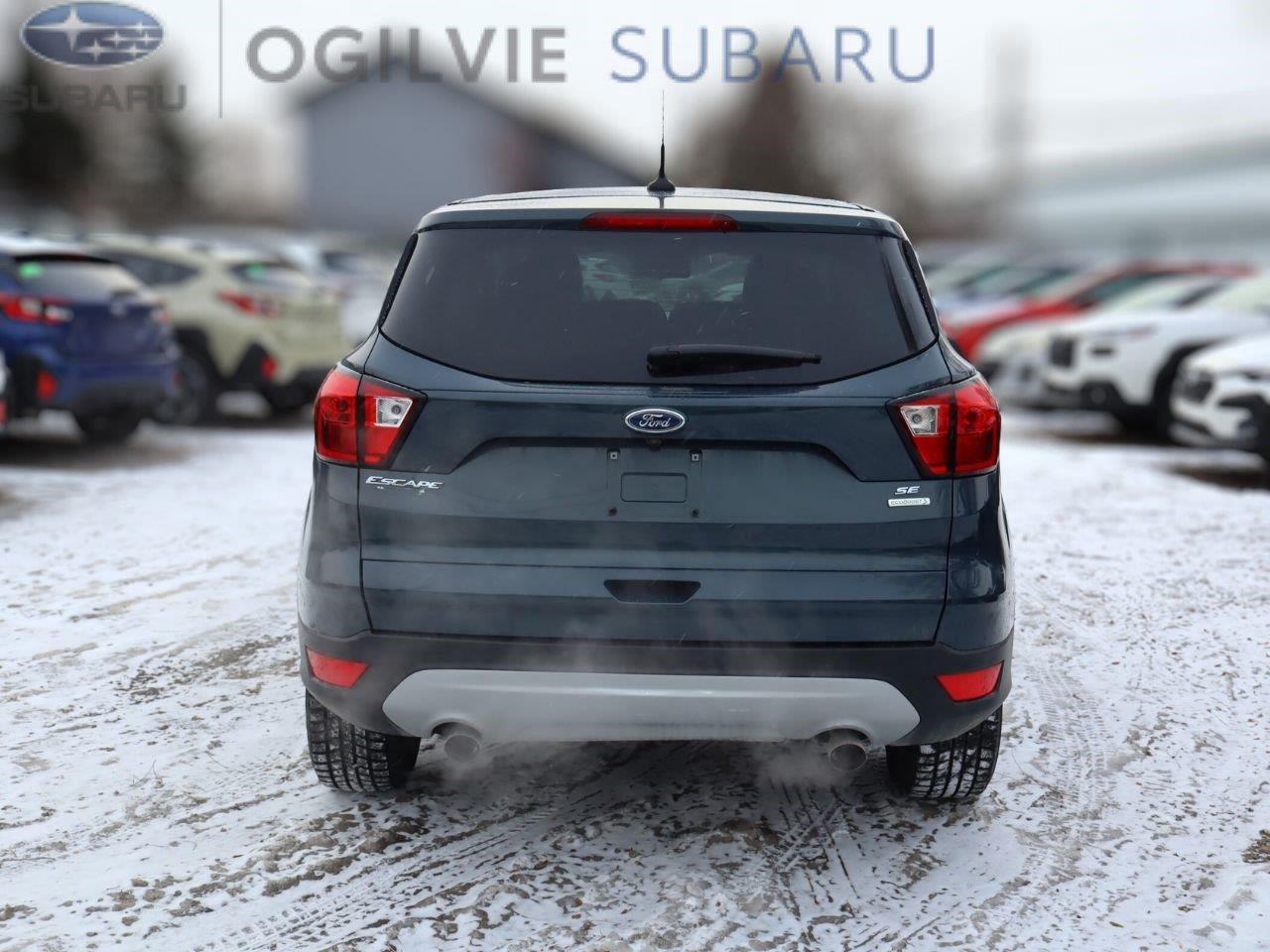2019 Ford Escape SE 4dr Front-wheel Drive Photo