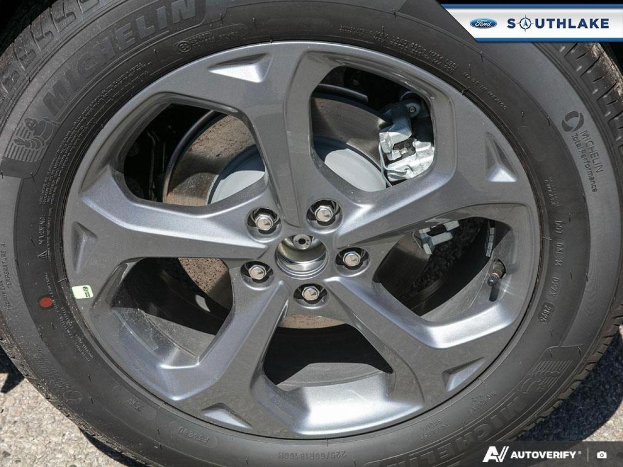 2025 Ford Escape ST-Line 4dr All-Wheel Drive Photo