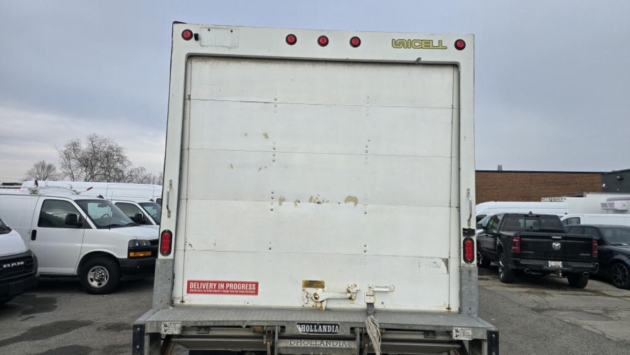 2022 Ford E-450 E-450 - 16Ft Box - Dhollandia Lift Gate - V8 Gasol Photo