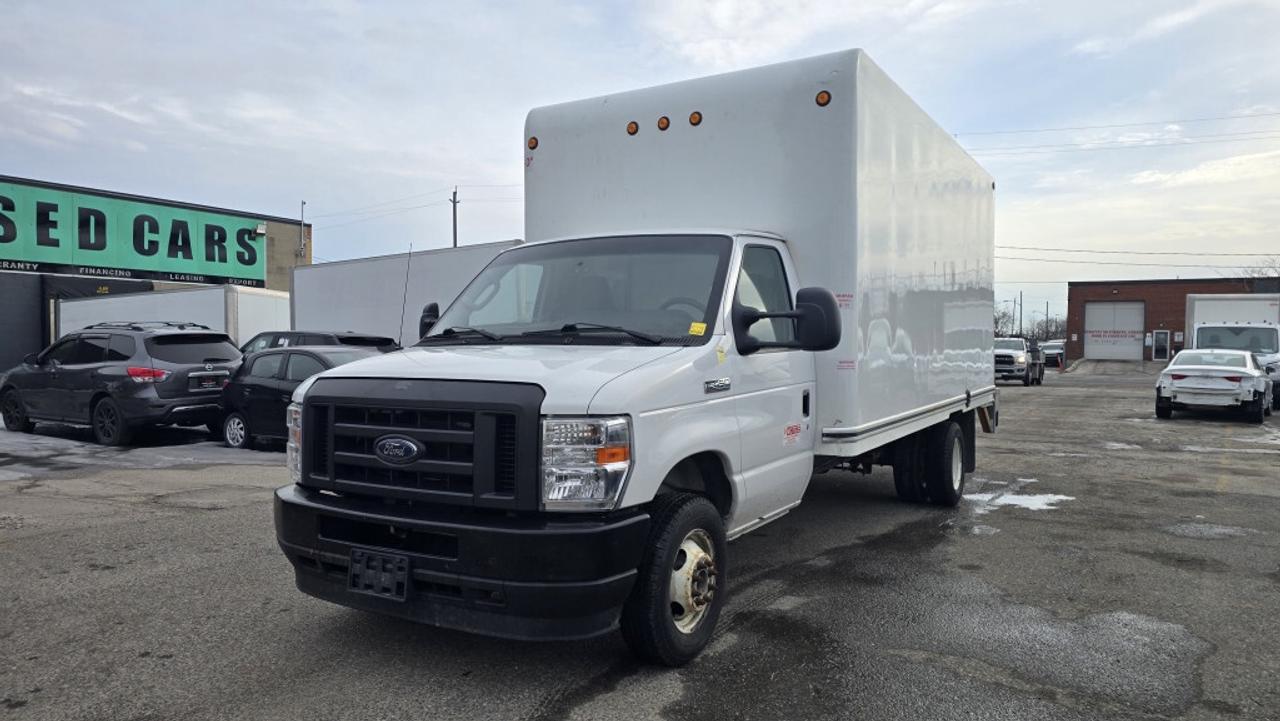 2022 Ford E-450 E-450 - 16Ft Box - Dhollandia Lift Gate - V8 Gasol Photo2