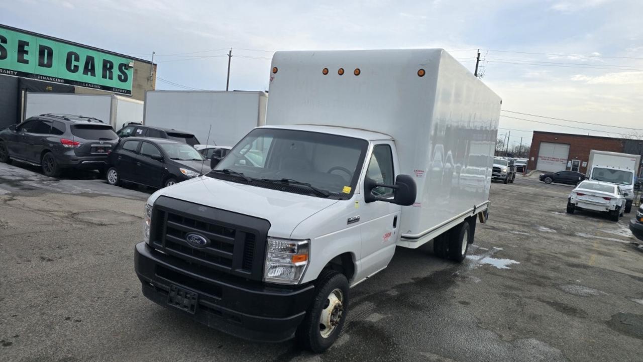 2022 Ford E-450 E-450 - 16Ft Box - Dhollandia Lift Gate - V8 Gasol Photo4