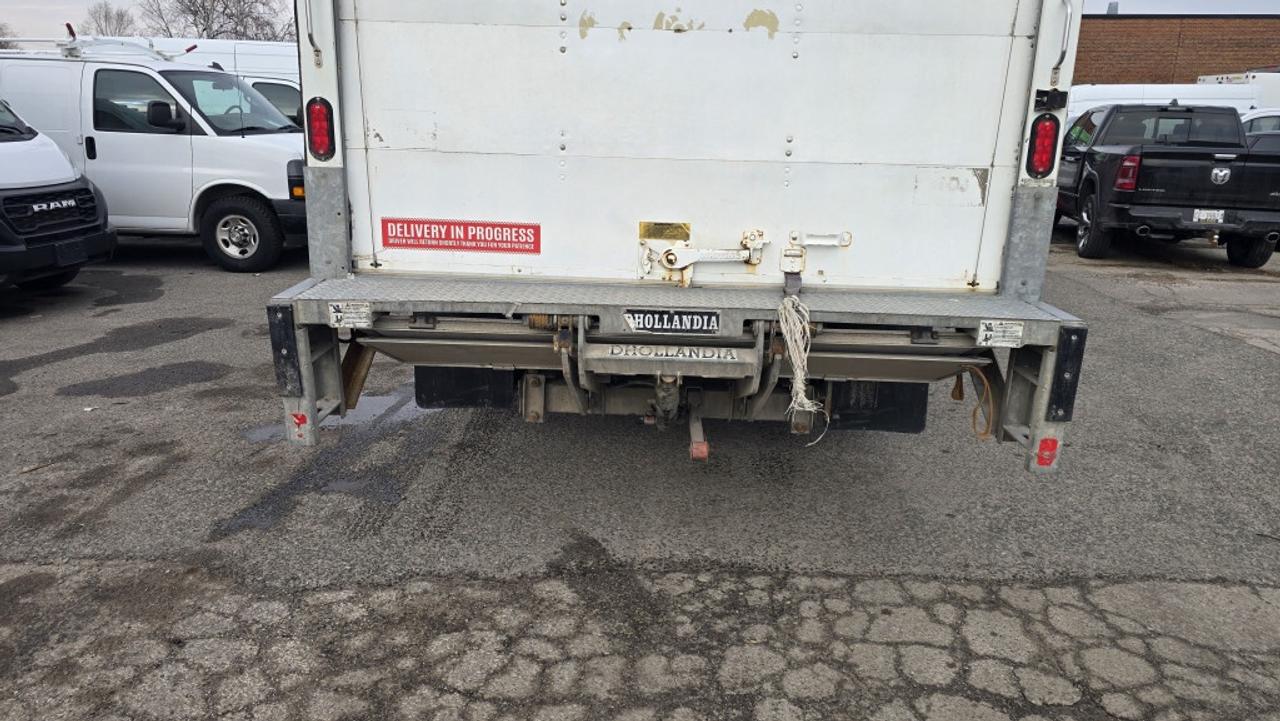 2022 Ford E-450 E-450 - 16Ft Box - Dhollandia Lift Gate - V8 Gasol Photo