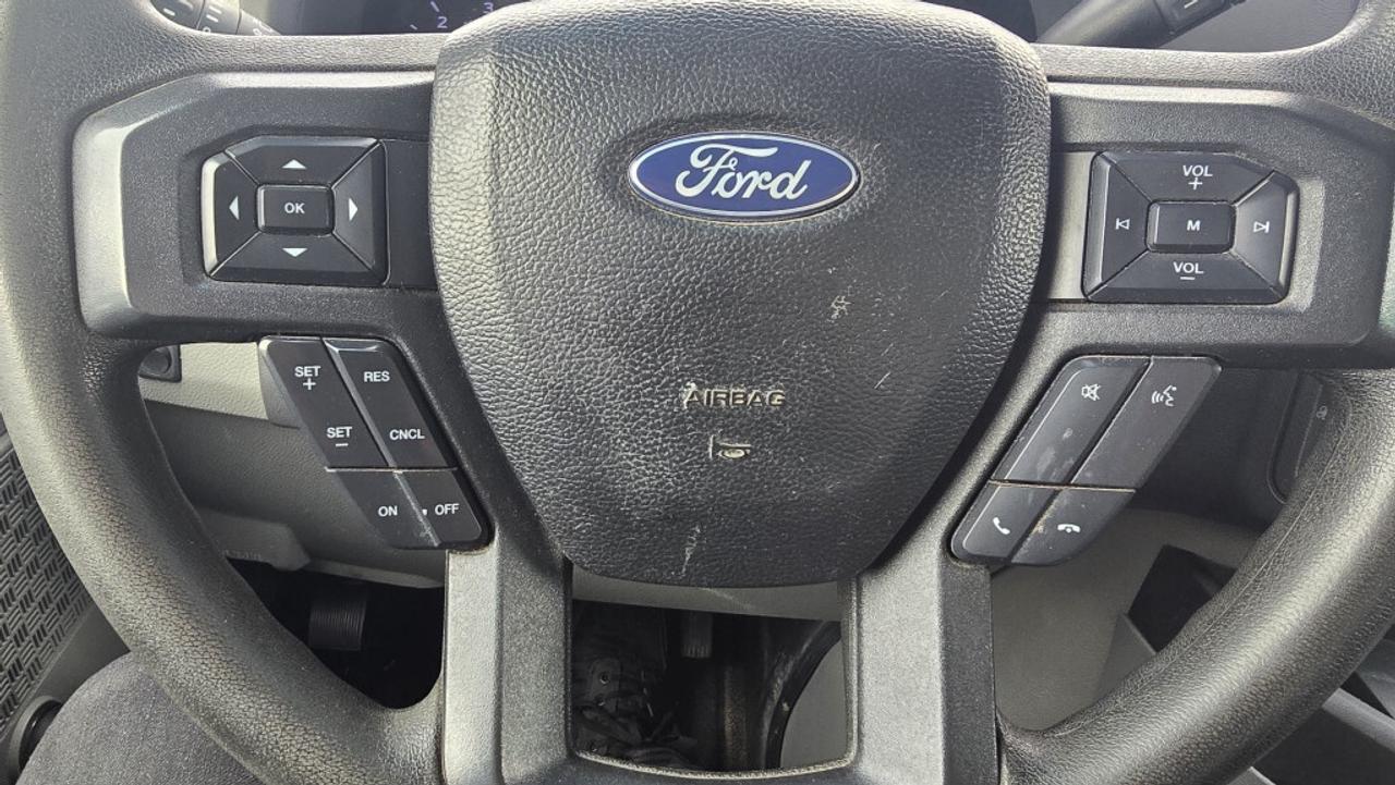 2022 Ford E-450 E-450 - 16Ft Box - Dhollandia Lift Gate - V8 Gasol Photo