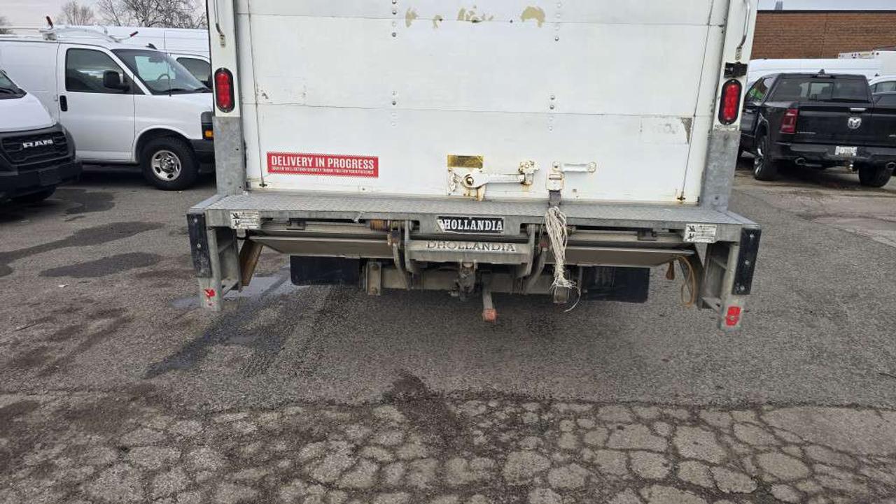 2022 Ford E-Series E-450 - 16Ft Box - Dhollandia Lift Gate - 16CB-C32072 - -None Photo