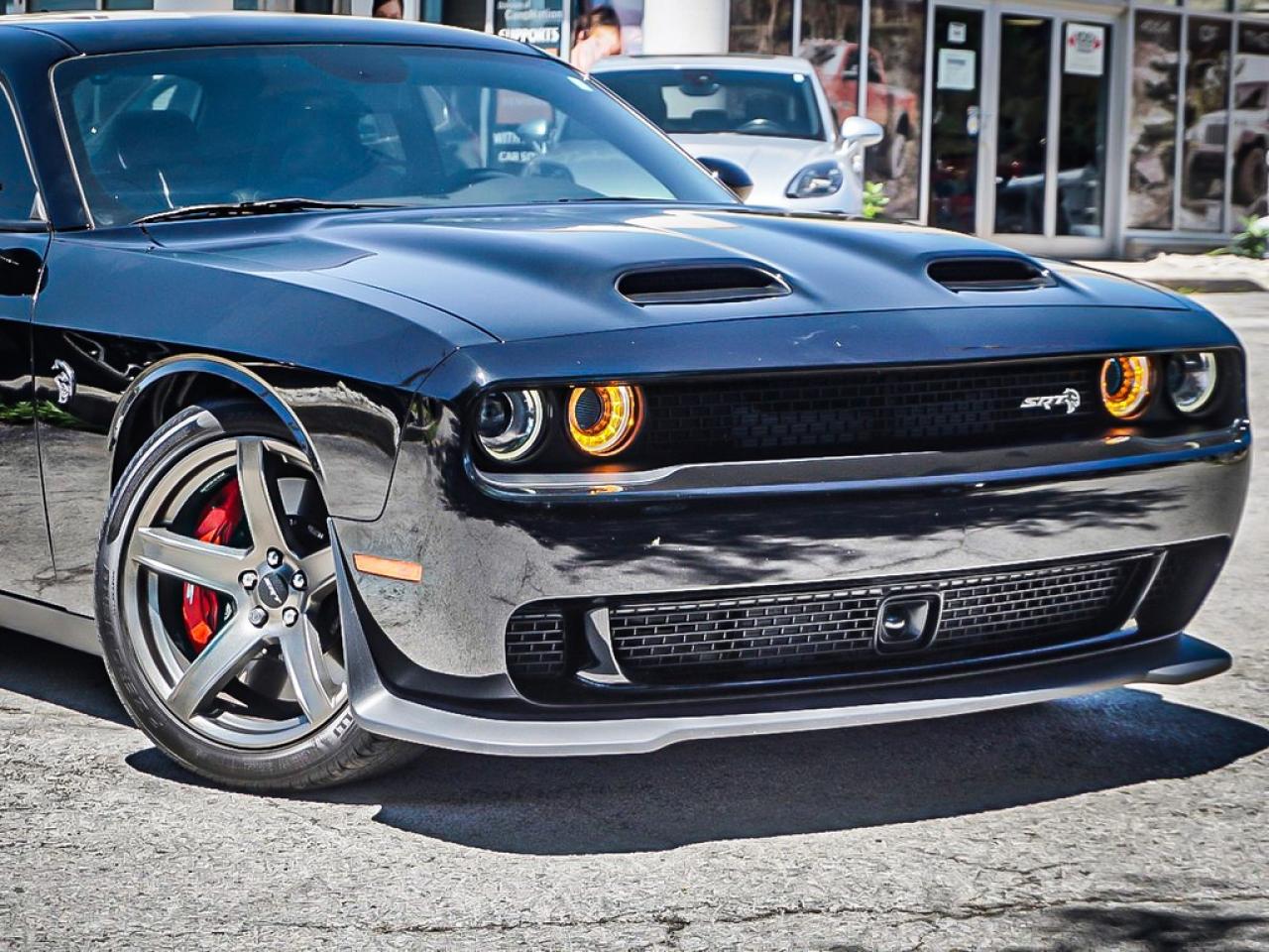 2023 Dodge Challenger  Photo2