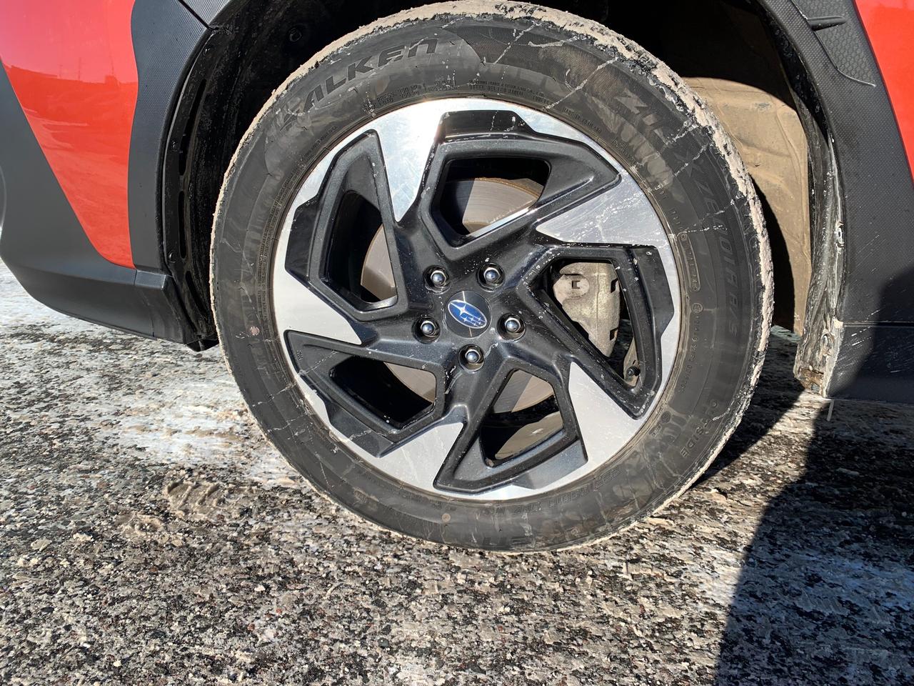 2024 Subaru Crosstrek Limited 4dr All-Wheel Drive Photo