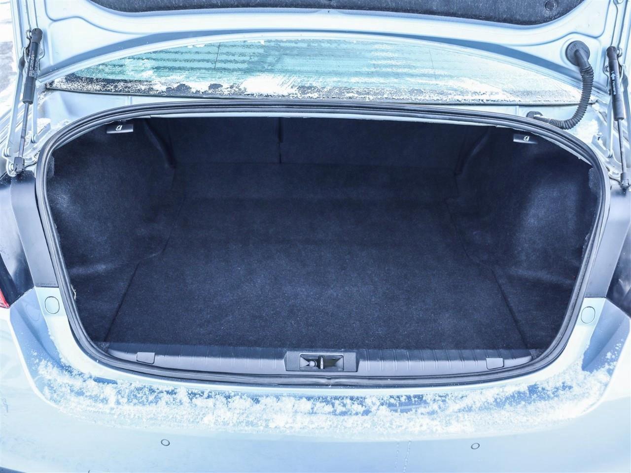 2019 Subaru Legacy 3.6R Limited w/EyeSight Package (CVT) 4dr All-Wheel Drive Sedan Photo