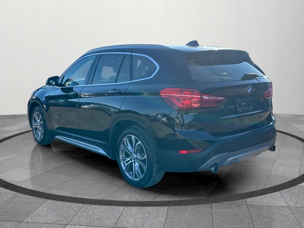 2018 BMW X1 xDrive28i 4dr All-wheel Drive Sports Activity Vehicle Photo3