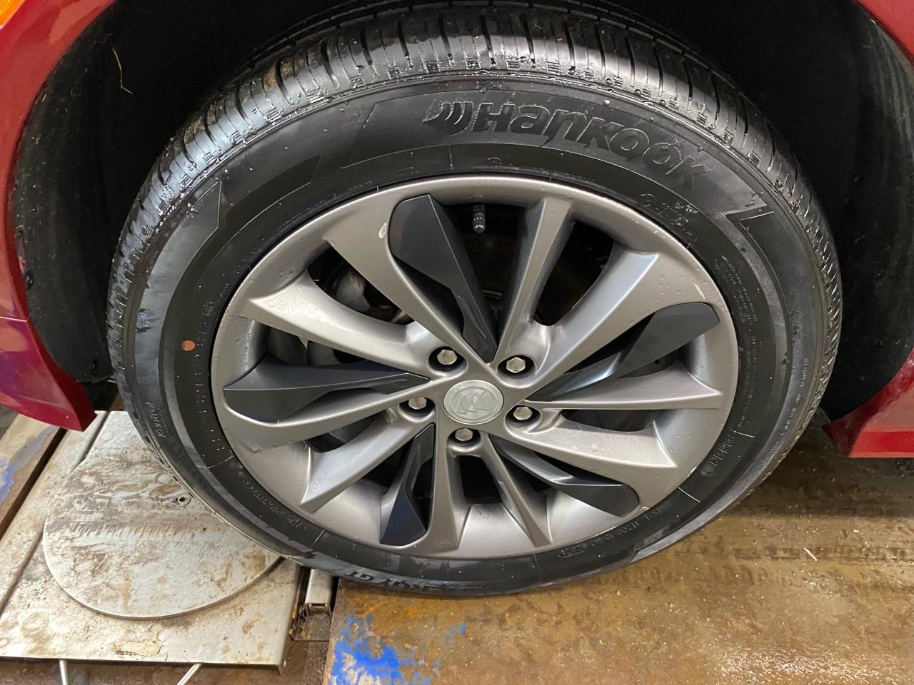 2020 Buick Encore GX Select AWD Photo