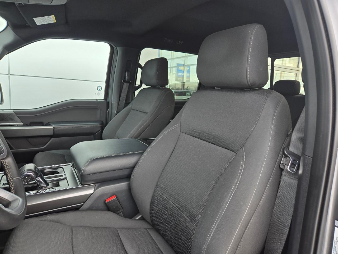 2023 Ford F-150 XLT 4WD SuperCrew 5.5' Box Photo