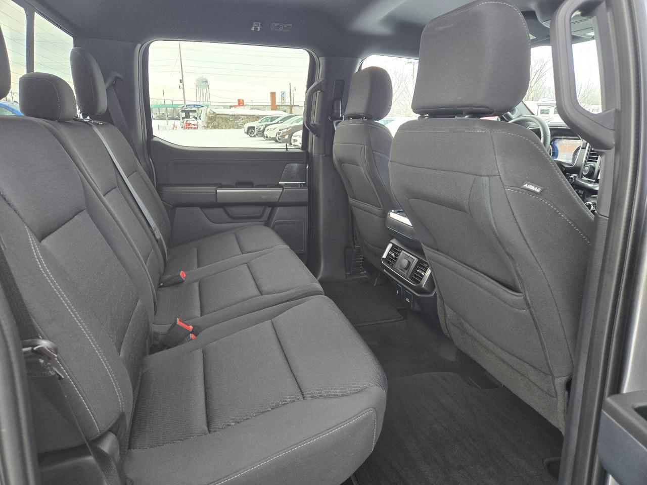 2023 Ford F-150 XLT 4WD SuperCrew 5.5' Box Photo