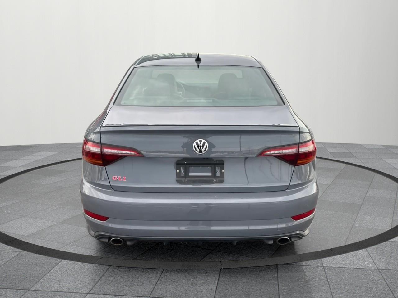2019 Volkswagen Jetta GLI Base (DSG) 4dr Sedan Photo4