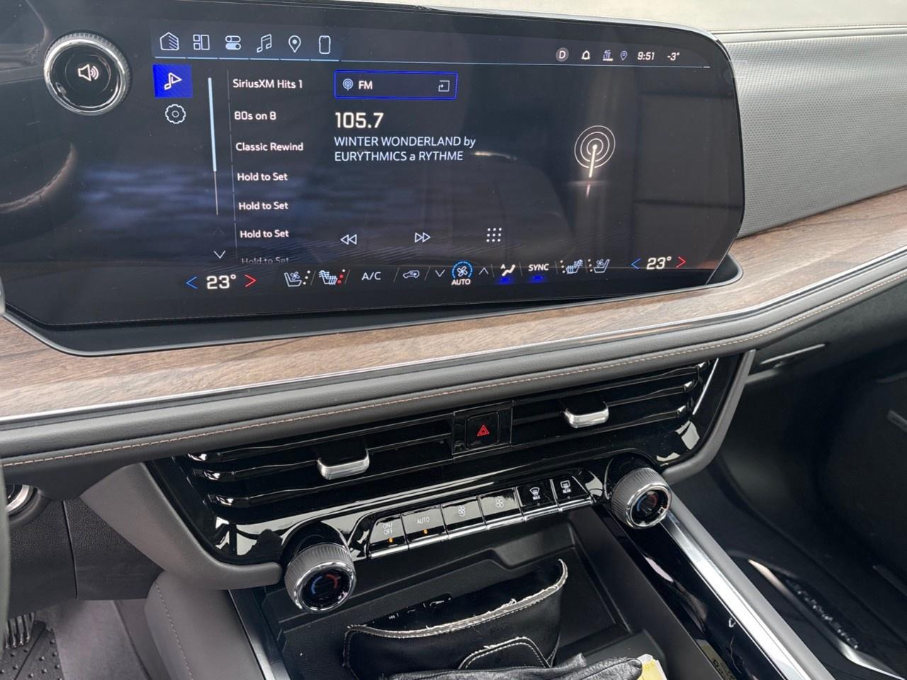 2026 Chevrolet Tahoe 4WD 4dr High Country Photo