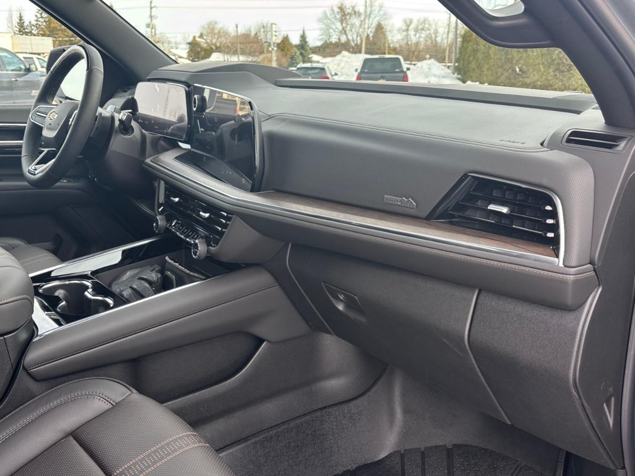 2026 Chevrolet Tahoe 4WD 4dr High Country Photo