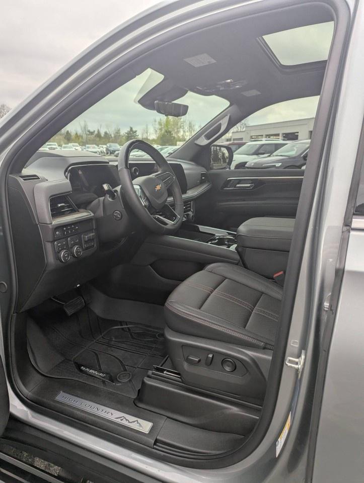2026 Chevrolet Tahoe 4WD 4dr High Country Photo