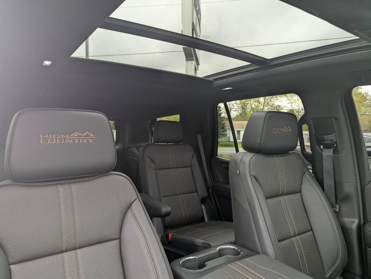 2026 Chevrolet Tahoe 4WD 4dr High Country Photo