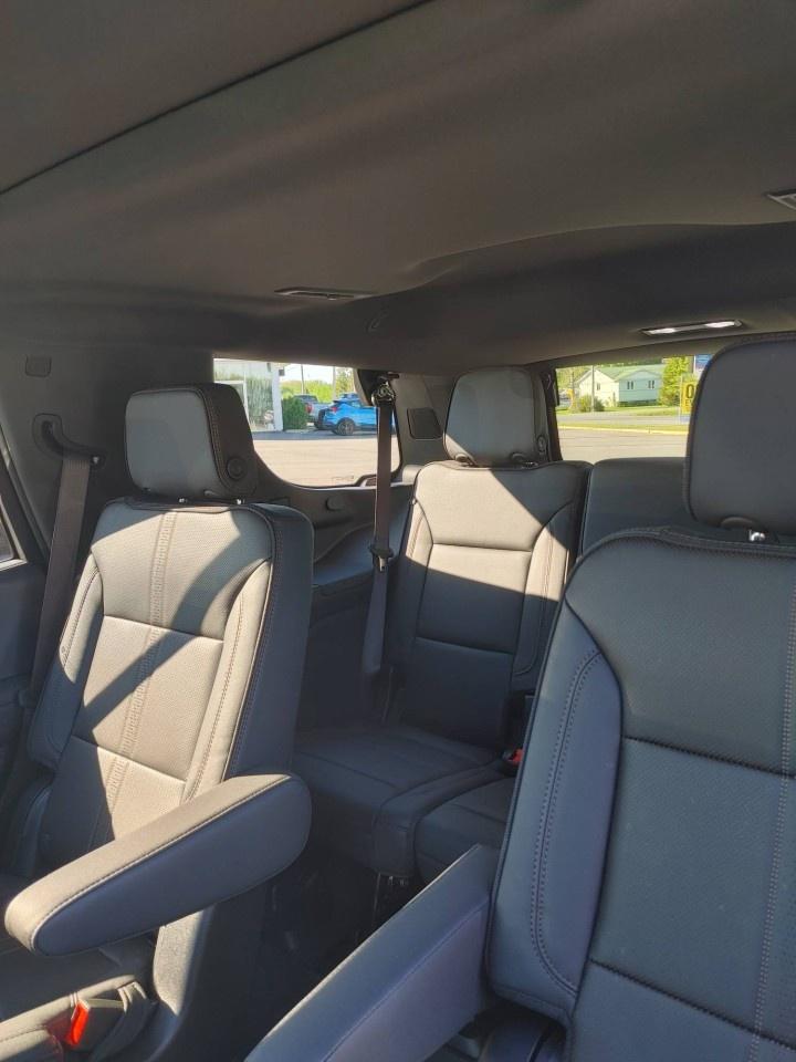 2026 Chevrolet Tahoe 4WD 4dr High Country Photo