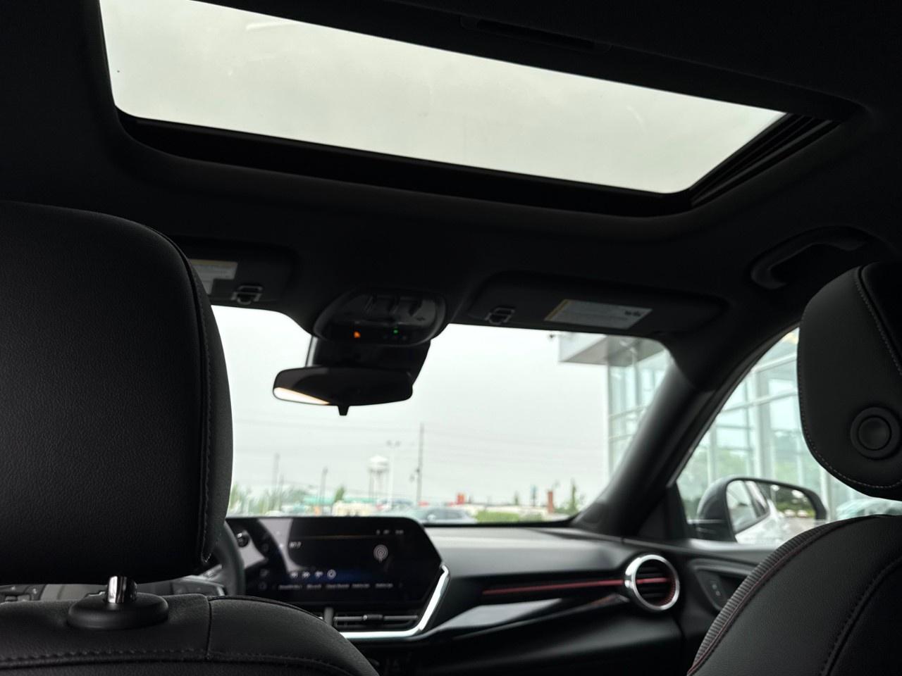 2025 Chevrolet Trax FWD 4dr 2RS Photo