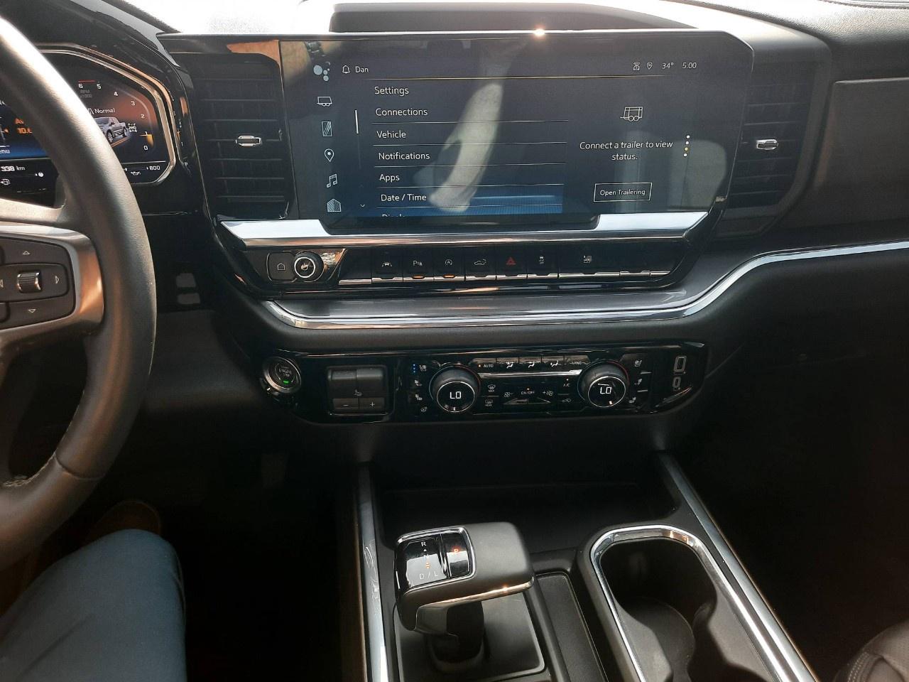 2024 Chevrolet Silverado 1500 Crew Cab Short Box 4-Wheel Drive High Country Photo