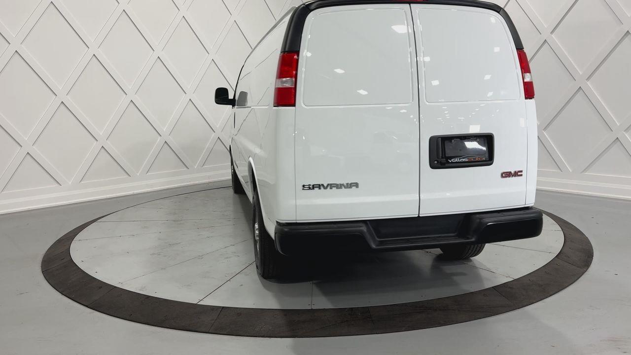 2023 GMC Savana 2500 Work Van Rear-Wheel Drive Extended Cargo Van Photo