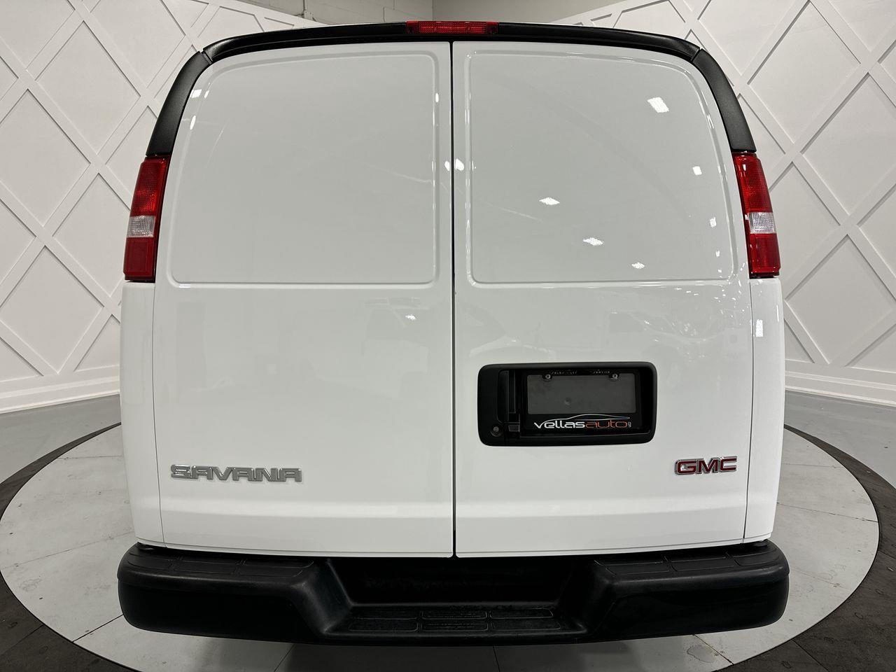 2023 GMC Savana 2500 Work Van Rear-Wheel Drive Extended Cargo Van Photo