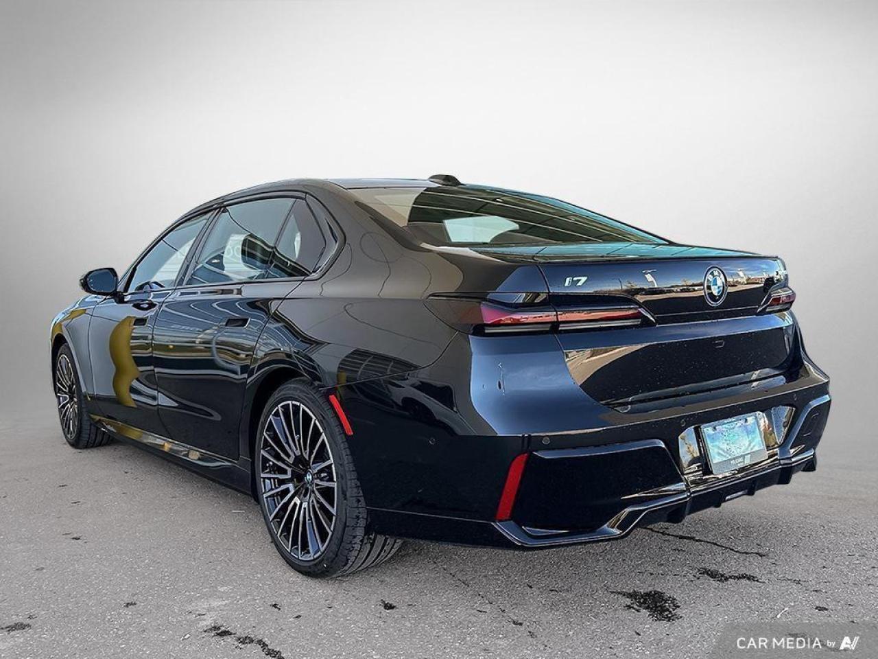 2025 BMW i7 xDrive60 4dr All-Wheel Drive Sedan Photo