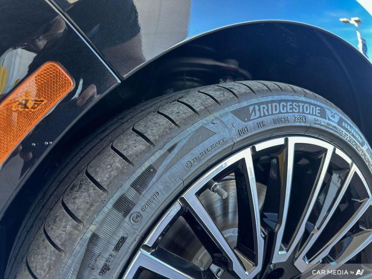 2025 BMW i7 xDrive60 4dr All-Wheel Drive Sedan Photo