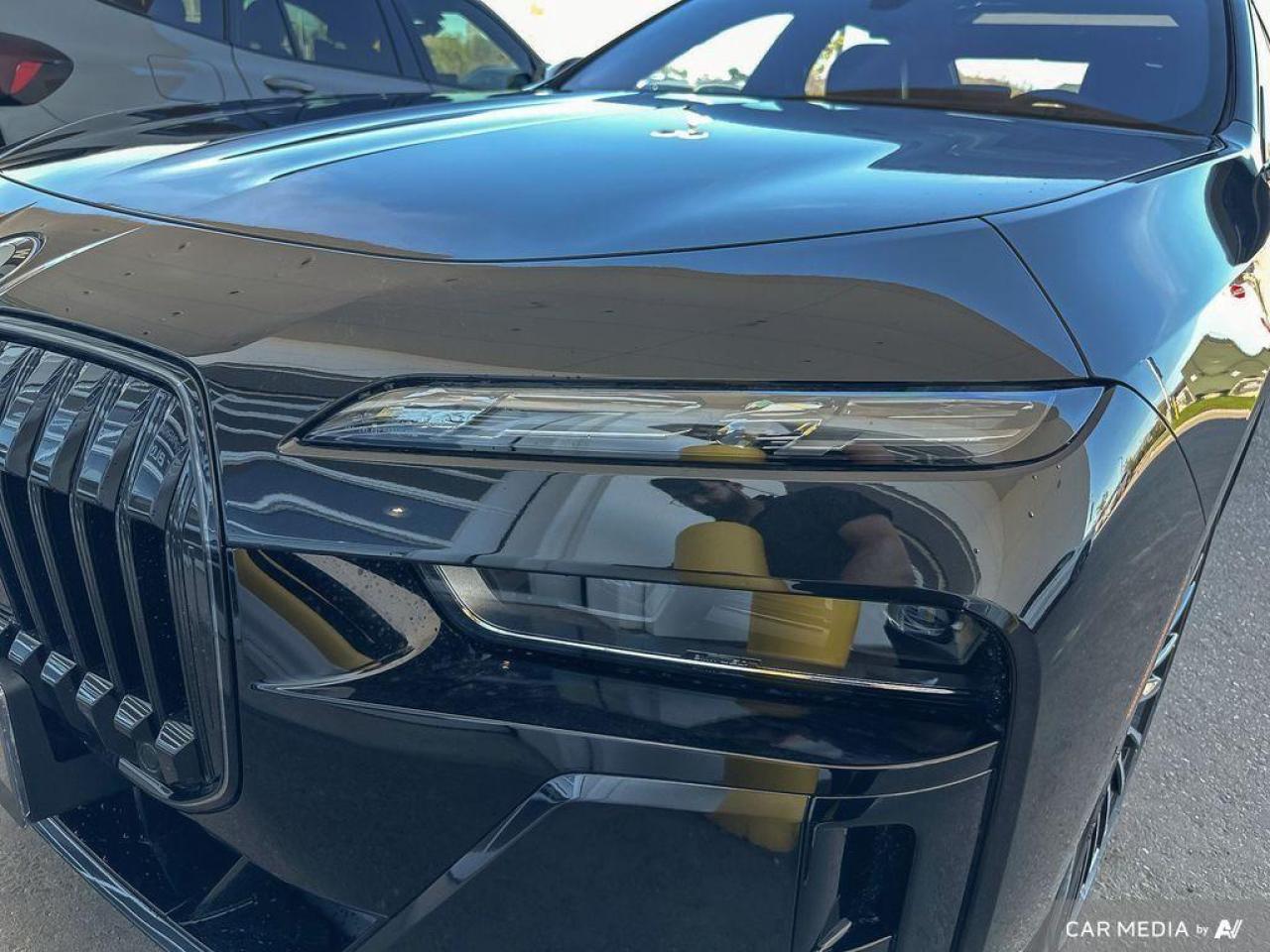 2025 BMW i7 xDrive60 4dr All-Wheel Drive Sedan Photo