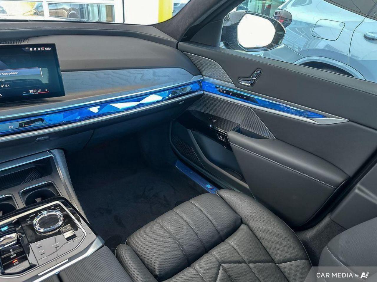 2025 BMW i7 xDrive60 4dr All-Wheel Drive Sedan Photo