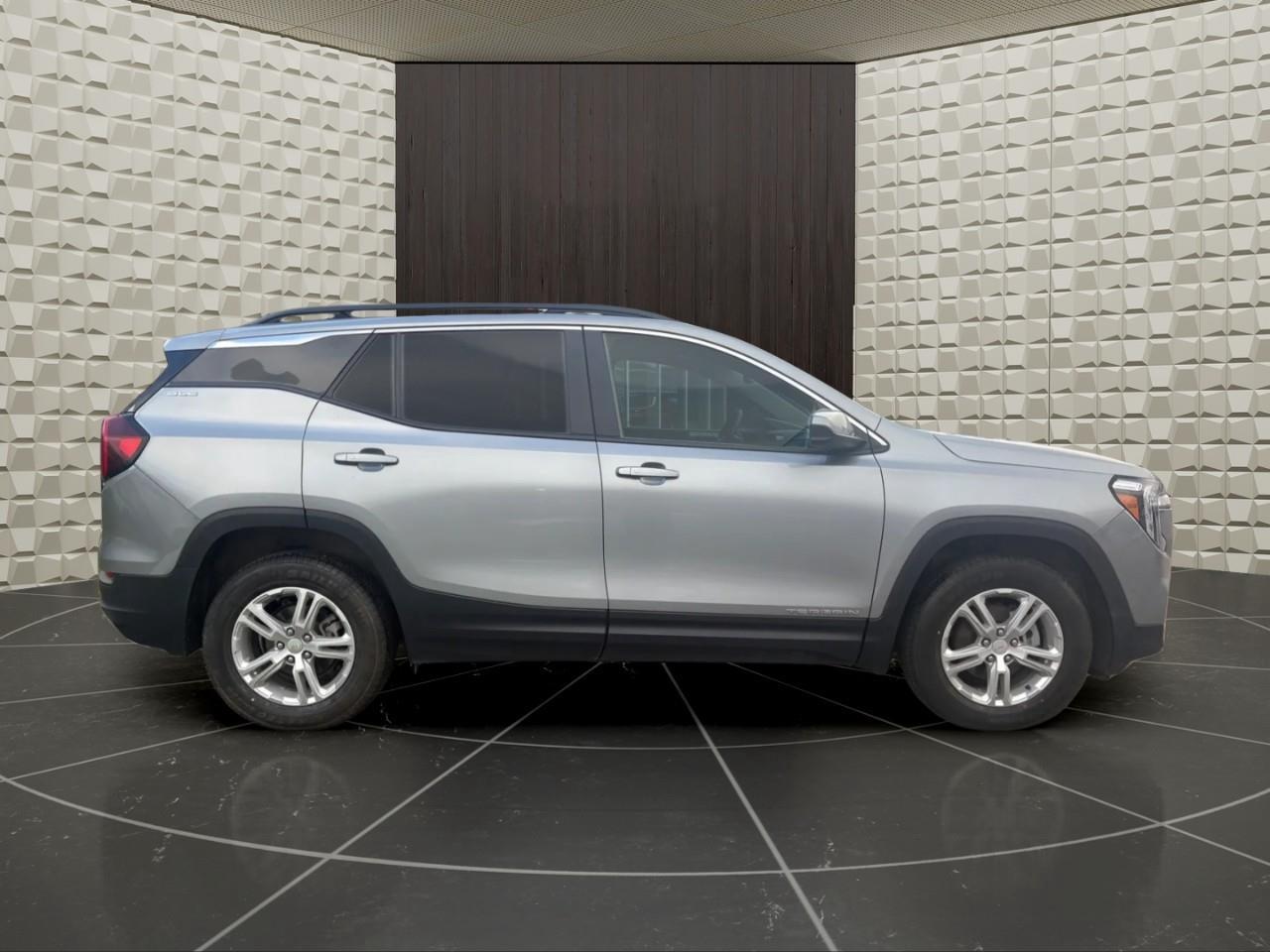 2023 GMC Terrain SLE All-wheel Drive Photo