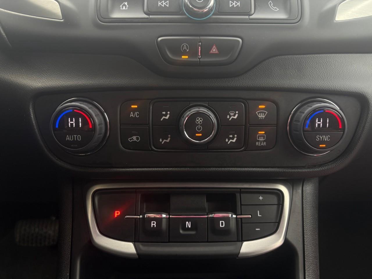 2023 GMC Terrain SLE All-wheel Drive Photo