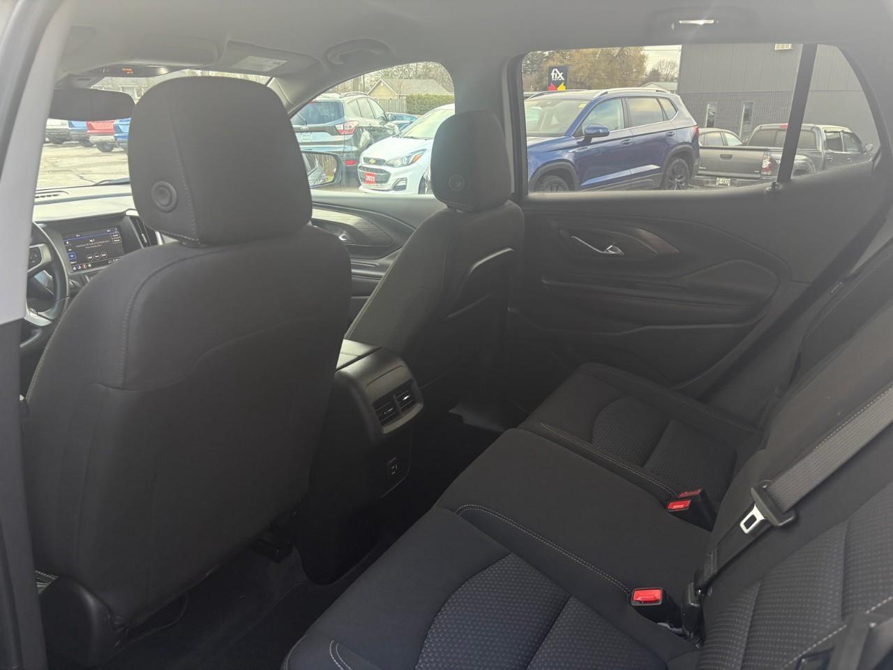 2023 GMC Terrain SLE All-wheel Drive Photo