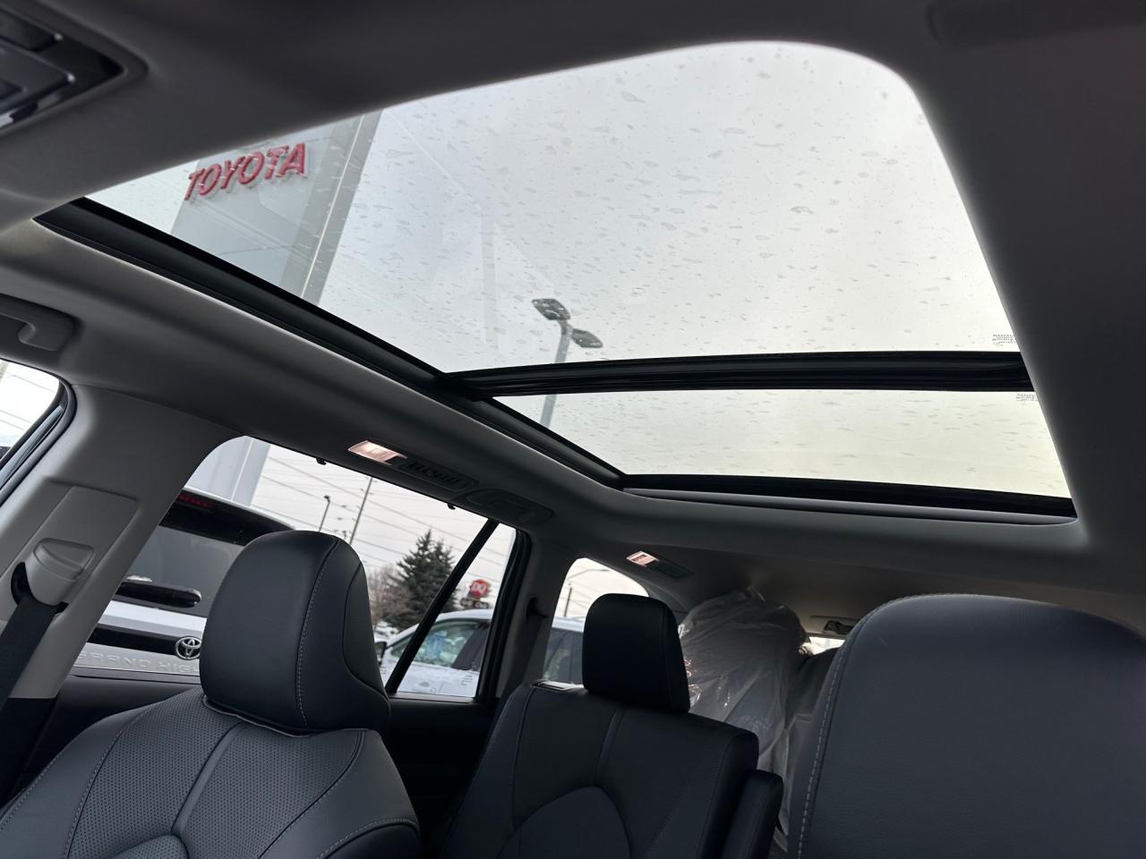 2024 Toyota Grand Highlander Limited 4dr All-Wheel Drive Photo