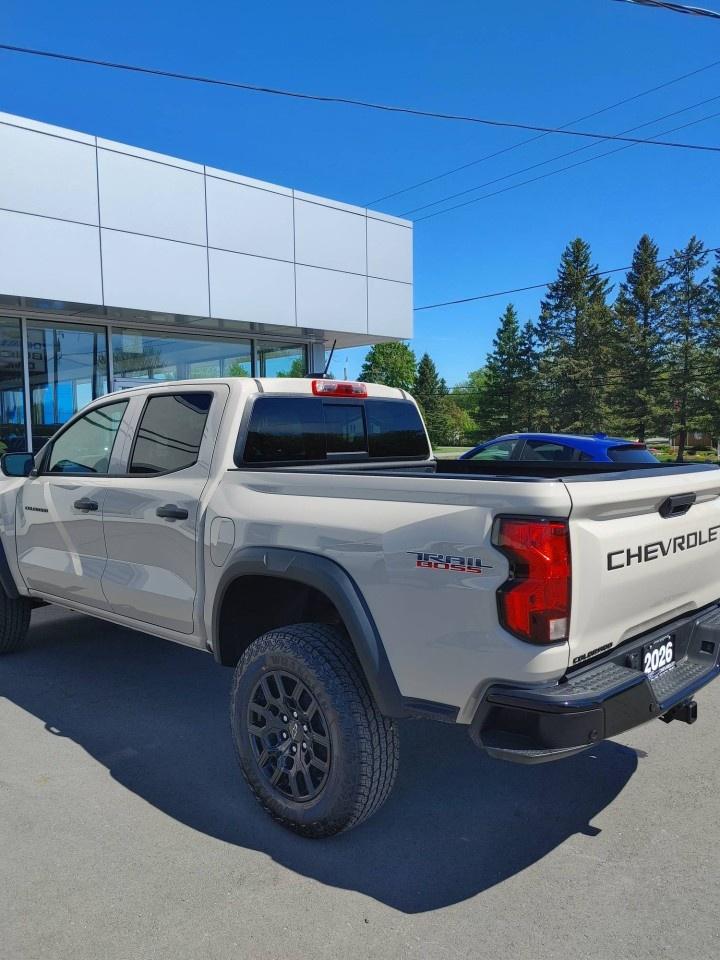 2026 Chevrolet Colorado Crew Cab Short Box 4-Wheel Drive Trail Boss Photo3
