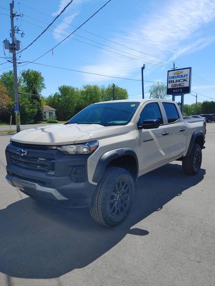 2026 Chevrolet Colorado Crew Cab Short Box 4-Wheel Drive Trail Boss Photo0