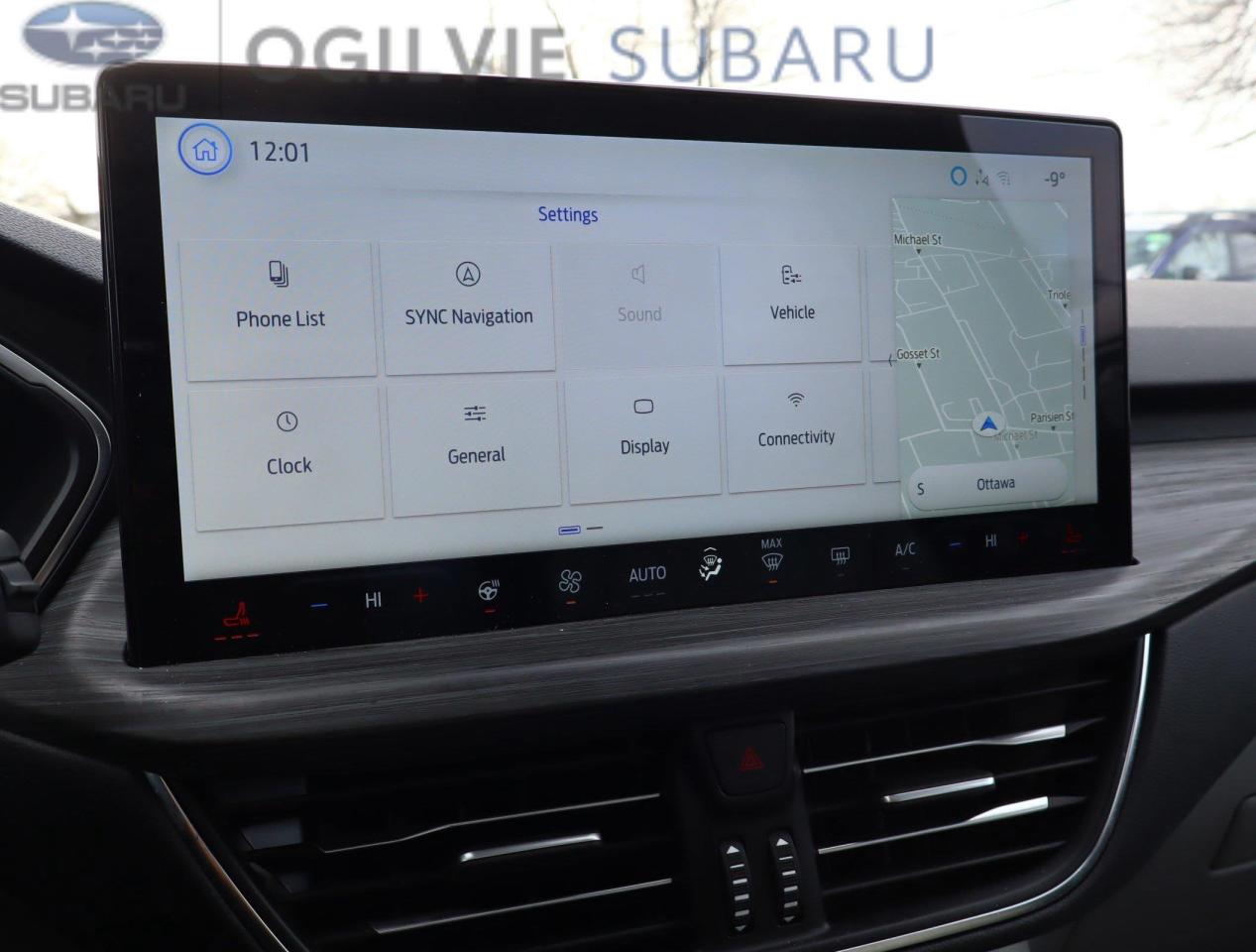 2025 Ford Escape PHEV 4dr Front-Wheel Drive Photo