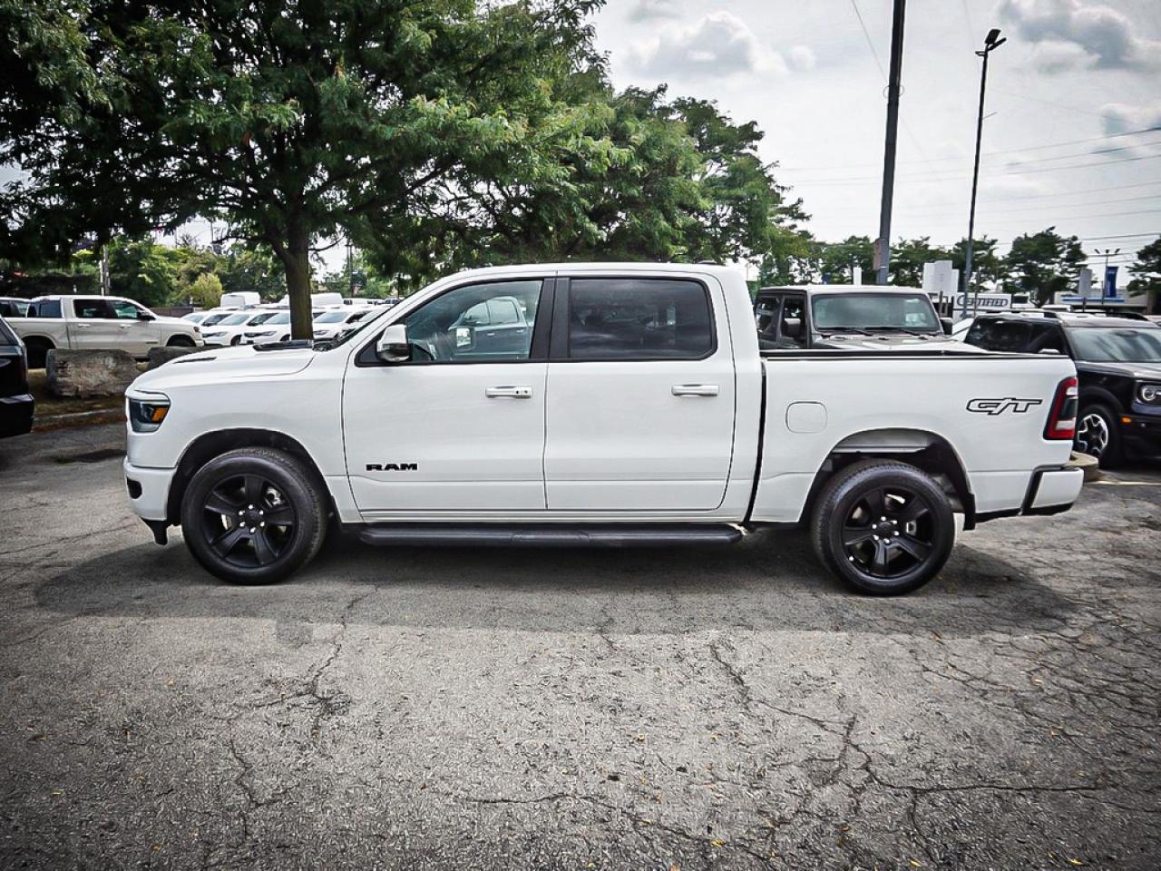 2023 RAM 1500  Photo