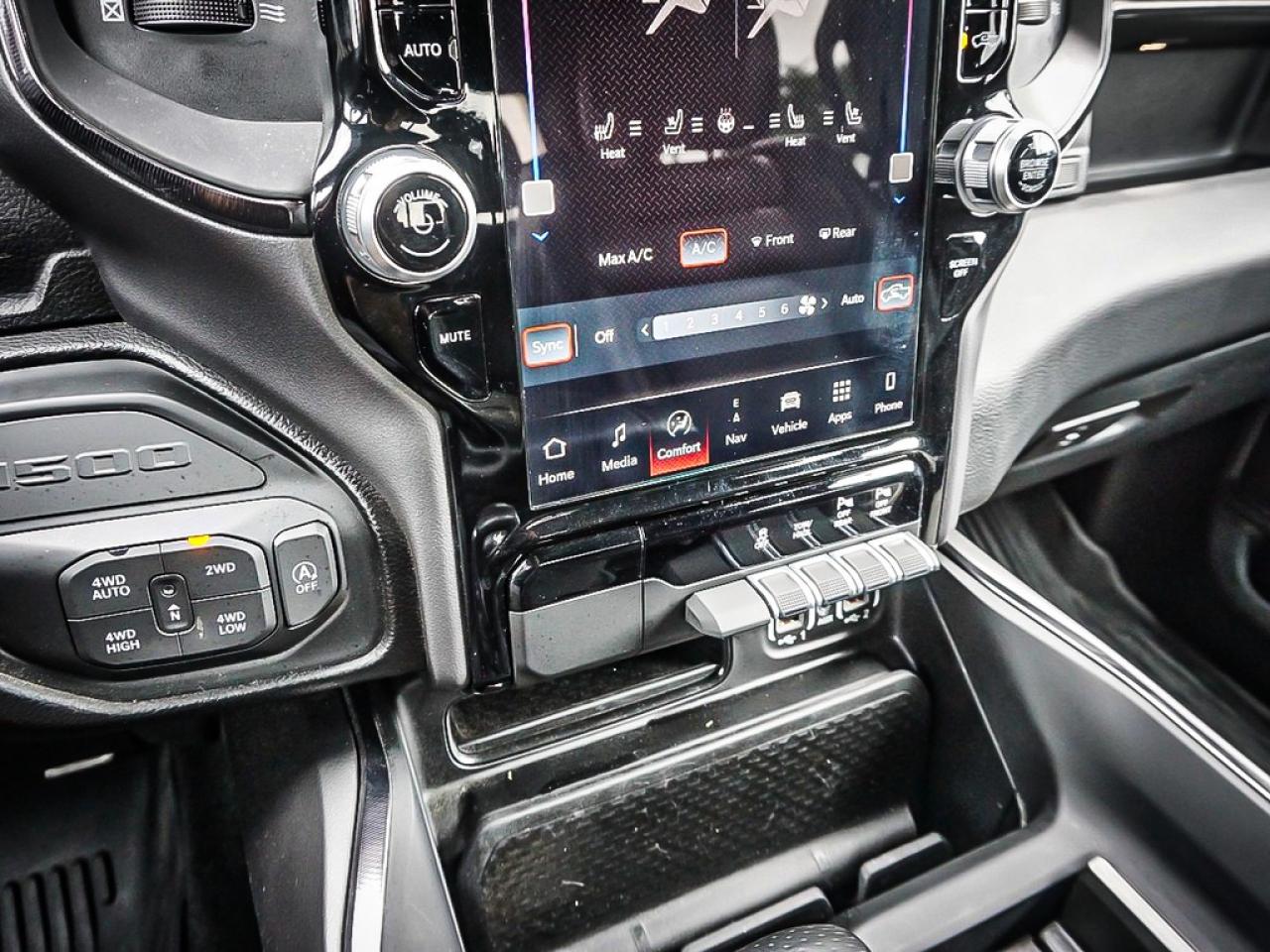 2023 RAM 1500  Photo