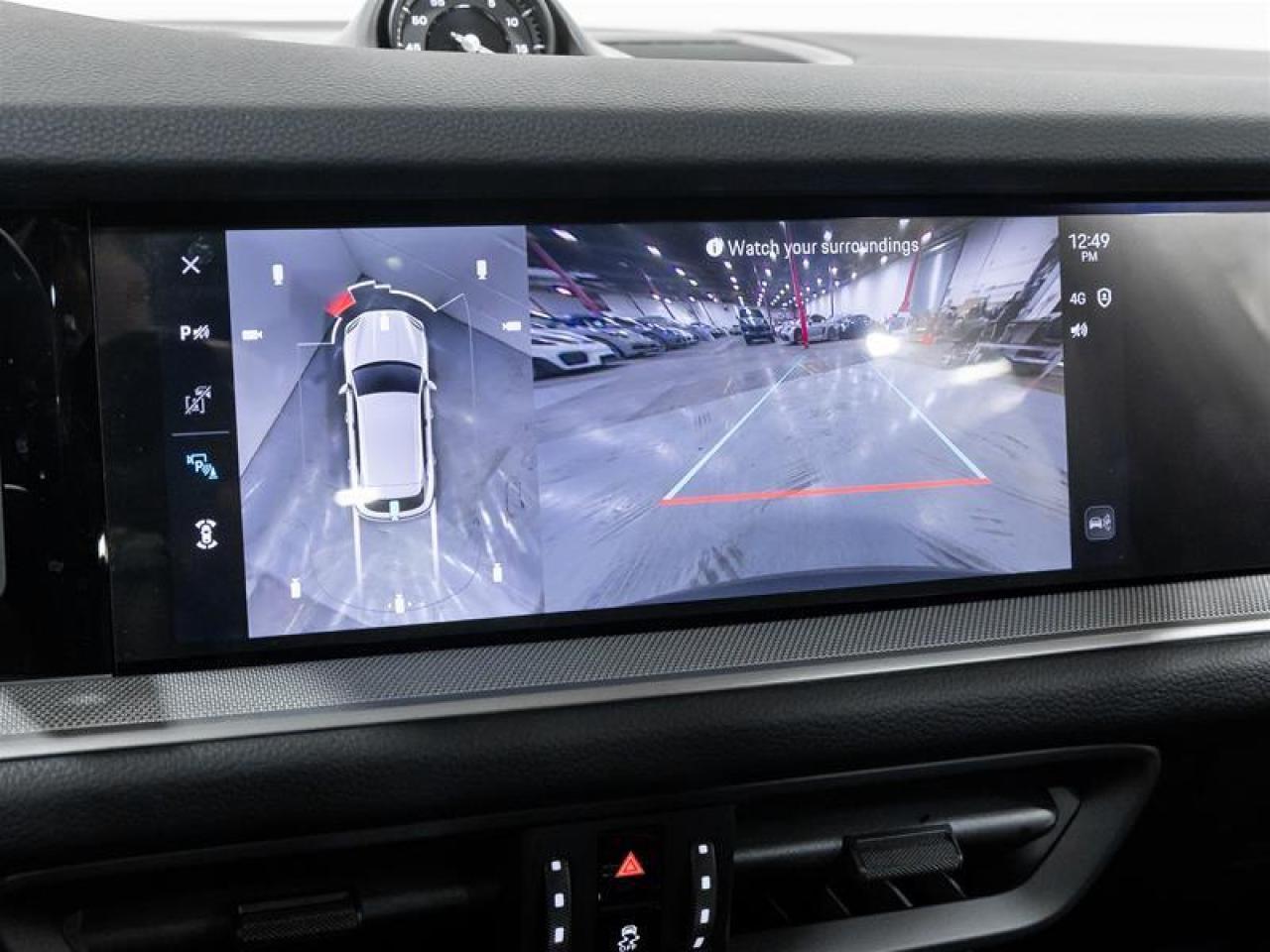 2025 Porsche Cayenne  Photo