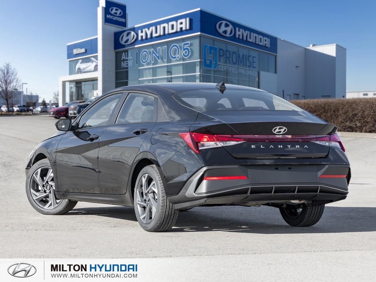 2026 Hyundai Elantra PREFERRED 4DR SEDAN Photo4