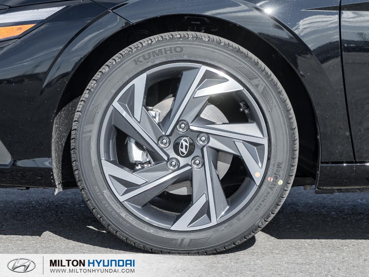 2026 Hyundai Elantra PREFERRED 4DR SEDAN Photo3